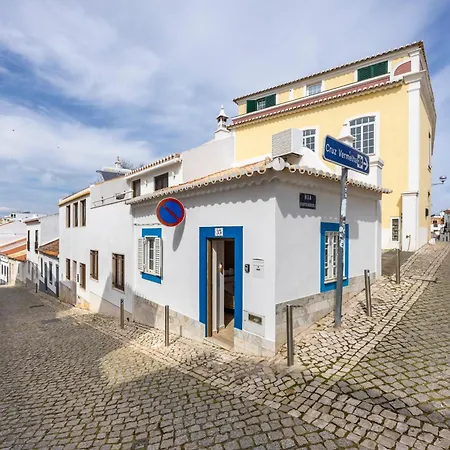 Casinha Da Esquina Λάγος